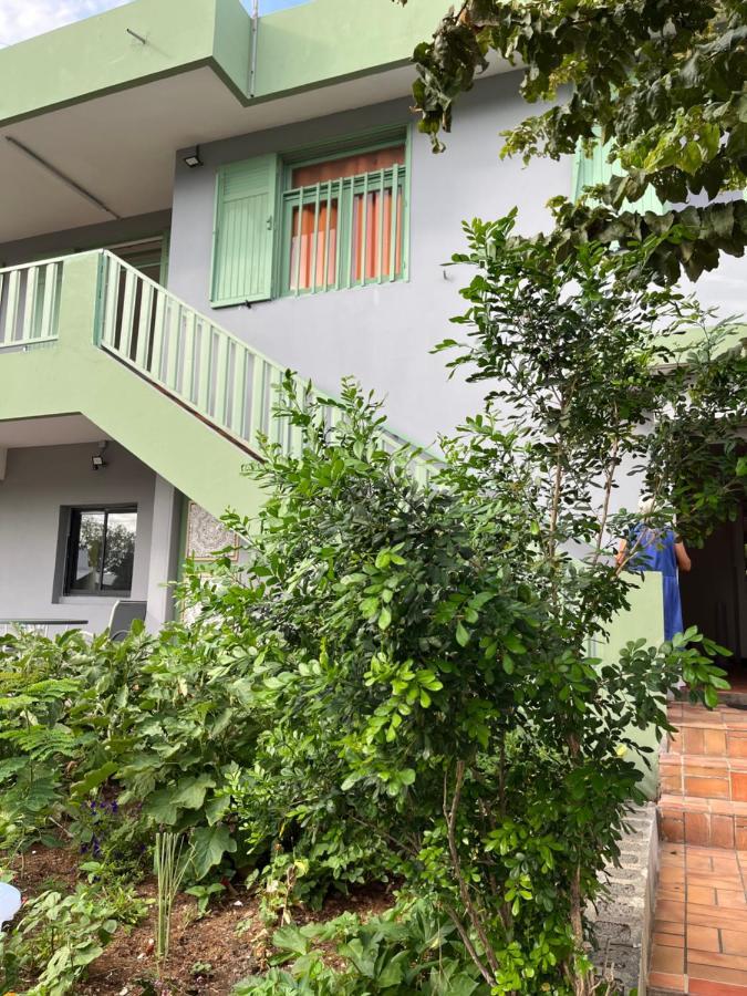 Le Tulear - Aux 4 Coins Du Monde Hotel Saint Pierre Ngoại thất bức ảnh