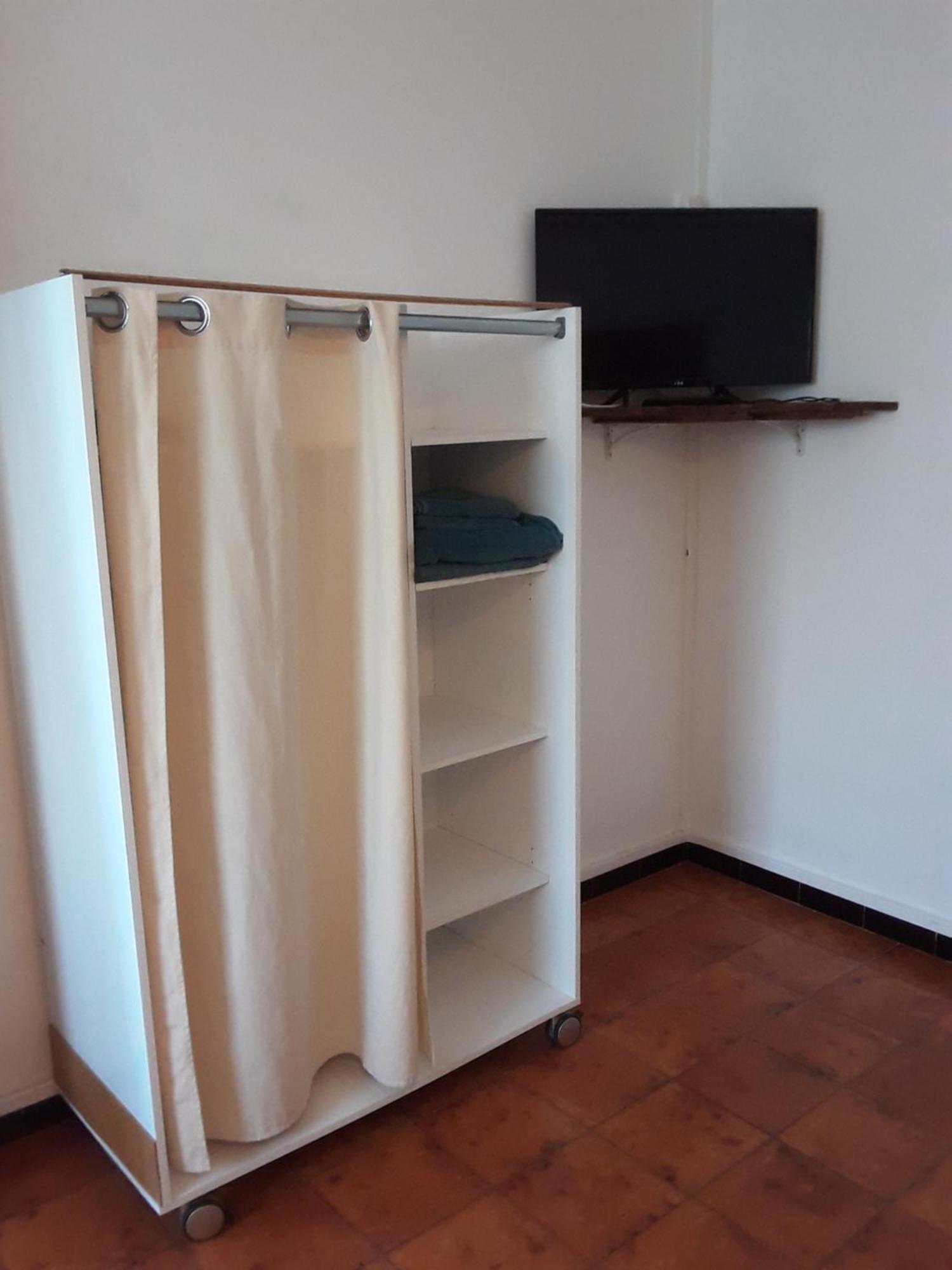 Le Tulear - Aux 4 Coins Du Monde Hotel Saint Pierre Phòng bức ảnh